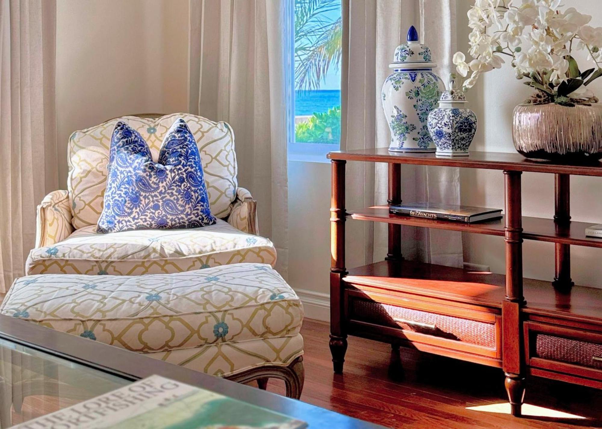 Grand Turk Inn Экстерьер фото