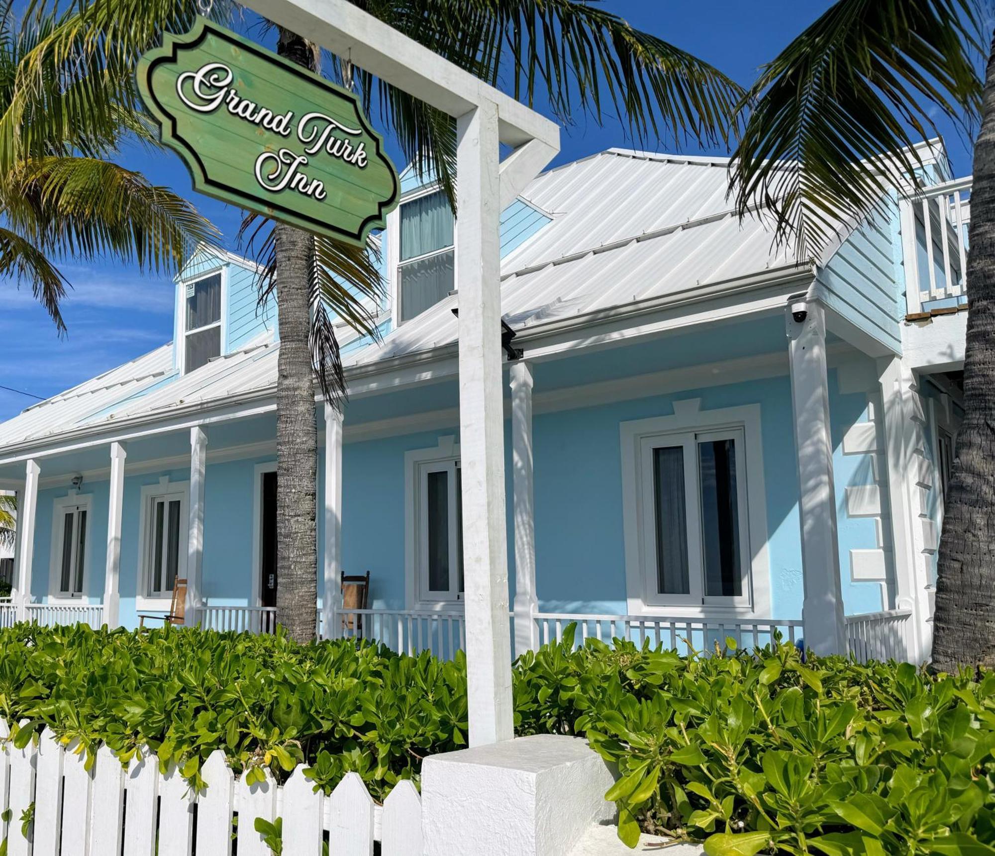 Grand Turk Inn Экстерьер фото